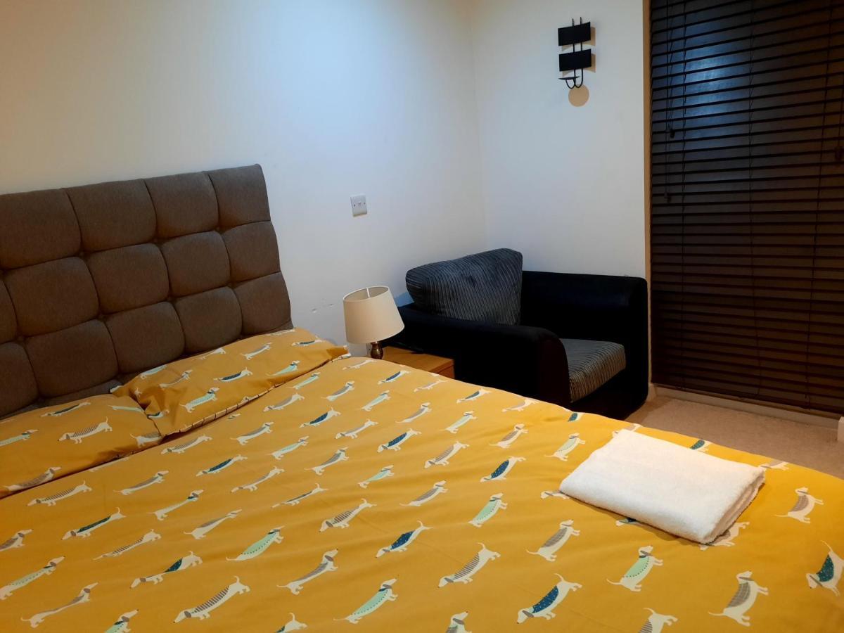 Max'Em Lexington Luxury Apartment Слау Екстериор снимка